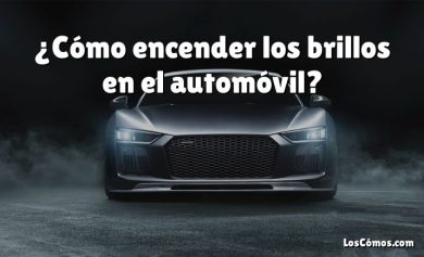 ¿Cómo encender los brillos en el automóvil?